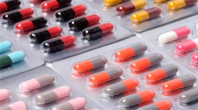 لماذا تكون كبسولات الدواء بلونين؟ 1 ec4922c9 3009 4303 9fa3 7b176b35c29b