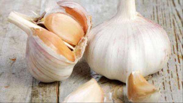 فوائد الثوم للجسم والبشرة.. أبرزها محاربة السرطان والشيخوخة