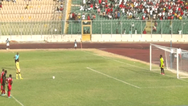 حدث في الكونفدرالية الأفريقية..إهدار 4 ركلات جزاء من 5 في مباراة واحدة!