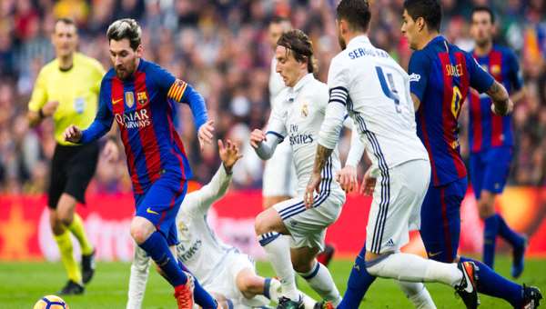 برشلونة وريال مدريد.. صراع الشطرنج يشعل كلاسيكو الأرض