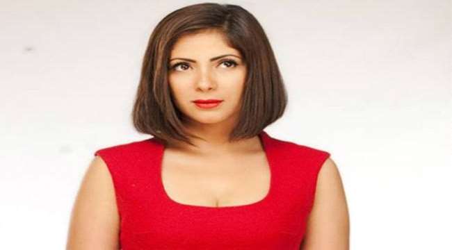 هذا ما كشفته منى زكي عن اولادها: "صدفة"!