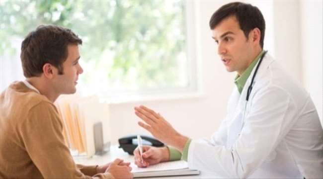 متى يستدعي جفاف الحلق رؤية الطبيب؟