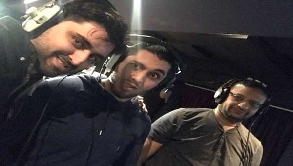 شاب عدني يقود (فريق الدبلجة للهجة عدن)في مسلسل الـ(BBC)  يقدم معلومات عنه