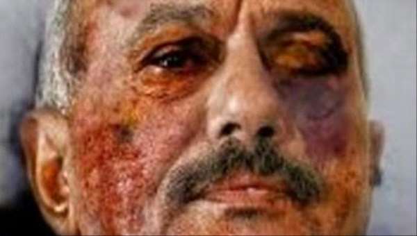 اليمنيون يودعون على عبدالله صالح رسميا.. "تعز" تنظم حفل تأبين للرئيس السابق