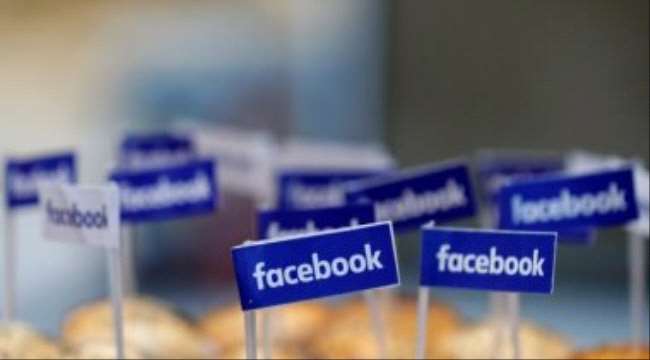 بالخطوات.. كيف يمكنك تحميل الصور والفيديوهات على فيس بوك بجودة HD