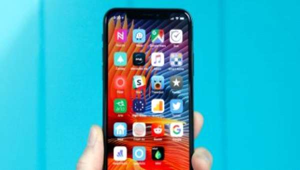 4 ملحقات يحتاجها هاتفك الأيفون ليتحول لجهاز خارق