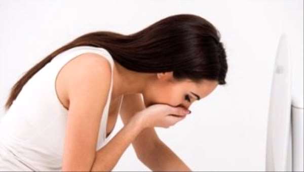 أعراض التسمم الغذائى من تلوث الطعام إلى البكتيريا