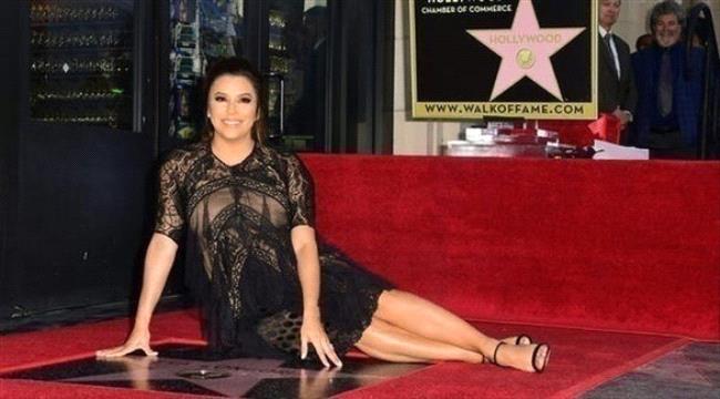 نجمة على رصيف الفن والشهرة للممثلة إيفا لونغوريا