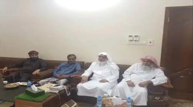 المحافظ البحسني يطلع على أنشطة مركز #حضـرموت للدراسات التاريخية والتوثيق والنشر وخططه المستقبلية