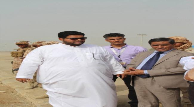 المحافظ البحسني يطلع على التجهيزات النهائية لكرنفال #حضـرموت للترفيه والتسويق