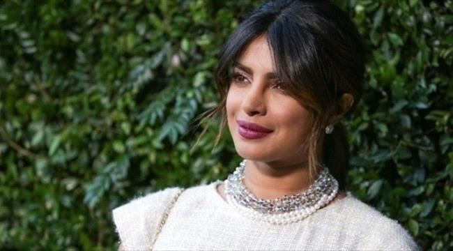 بريانكا شوبرا تشارك في بطولة فيلم "كاوبوي نينجا فايكنغ"