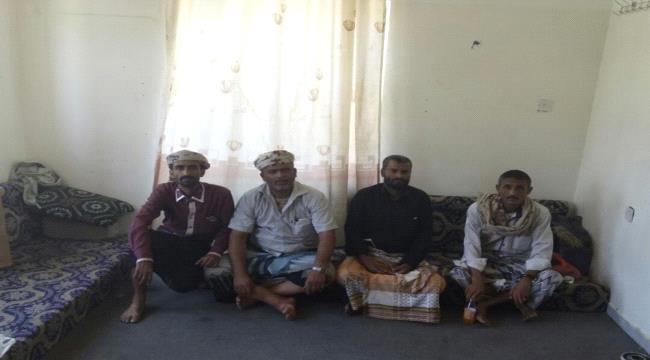 قيادات الحزام الأمني لمديريات رصد-سباح-سرار تعقد إجتماعها الأسبوعي بمديرية رصد