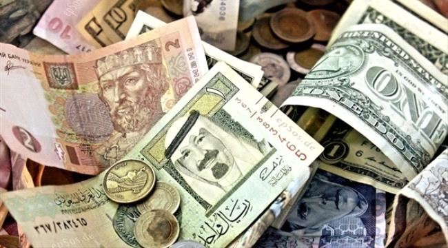 أسعار العملة المحلية أمام الدولار والريال السعودي وبقية العملات الأجنبية  مساء اليوم الأربعاء 