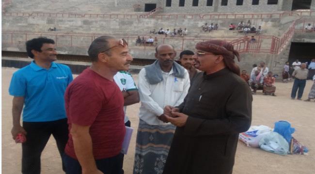 بحضور الاخ الوكيل المساعد:لاعبي اندية وادي #حضـرموت ينفذون اول حصصهم التدريبية امام اعين مدرب منتخب الناشئين.