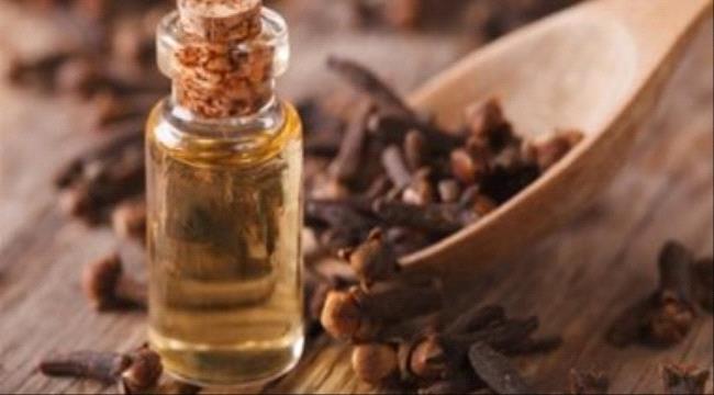 دلع جسمك.. زيت القرنفل مسكن للألم ويعالج نزلات البرد