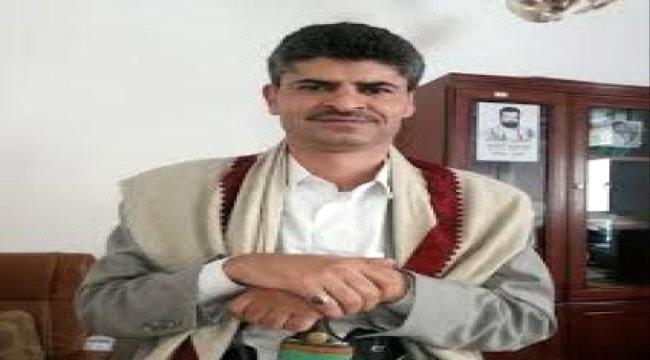 قيادي حوثي يهدد نساء #صنـعاء بالضرب والسحل والتنكيل 