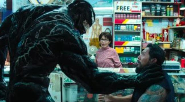 Venom يقترب من الـ 400 مليون دولار إيرادات الأسبوع الثانى