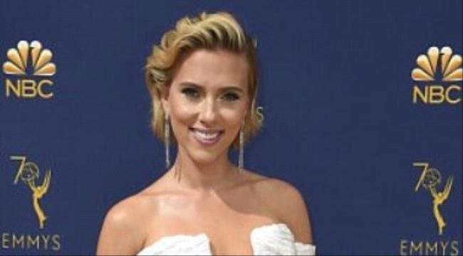 ليلة بيضاء على هوليوود.. شاهد تألق النجمات بالأبيض فى حفل الإيمى 2018