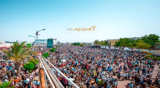 مليونية التأييد للانتقالي بعدن بالصور من الطائرة الخاصة