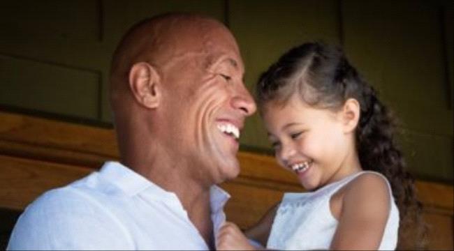 ذا روك النجم الأكثر شعبية على إنستجرام بين نجوم هوليود.. بسبب ابنته