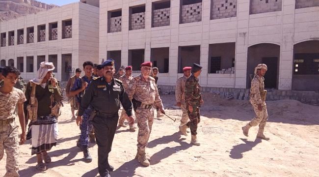 اللواء طيمس والعميد العوبثاني يطلعان على التجهيزات الجارية لمبنى الأمن الجديد بوادي #حضـرموت