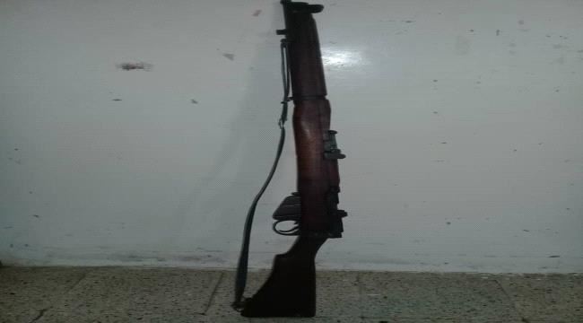 قطعة سلاح قديم في مزاد علني بمليون وأربعمائة ألف ريال لصالح طريق بيافع