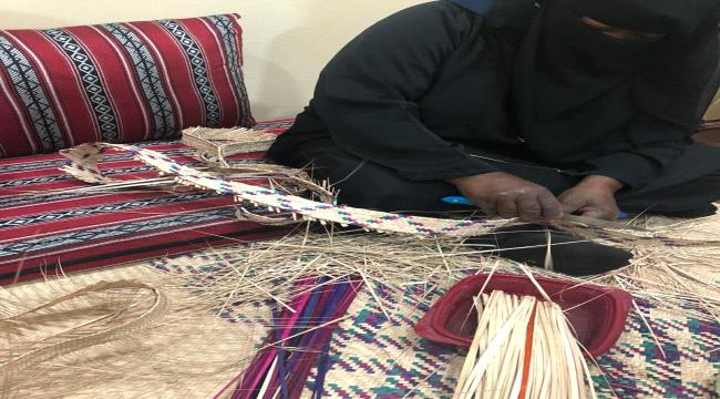 المرأة بالحرف اليدوية والشباب بالفن أرخبيل سقطرى تشارك في مهرجان زايد التراثي