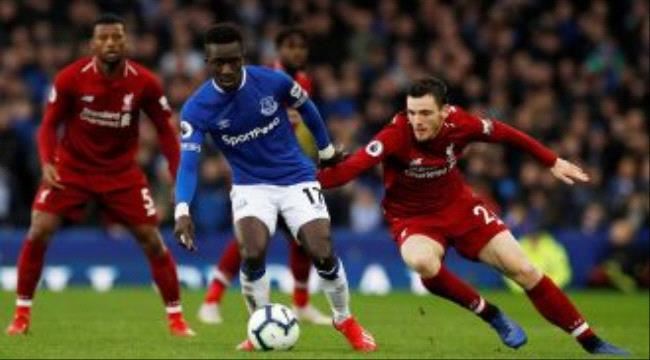 مباراة إيفرتون ضد ليفربول.. ماذا قال روبرتسون بعد تعادل مخيب في قمة مرسيسايد؟