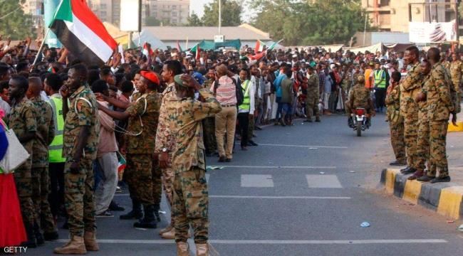  السودان.. محادثات المجلس العسكري والمحتجين تستأنف الاثنين