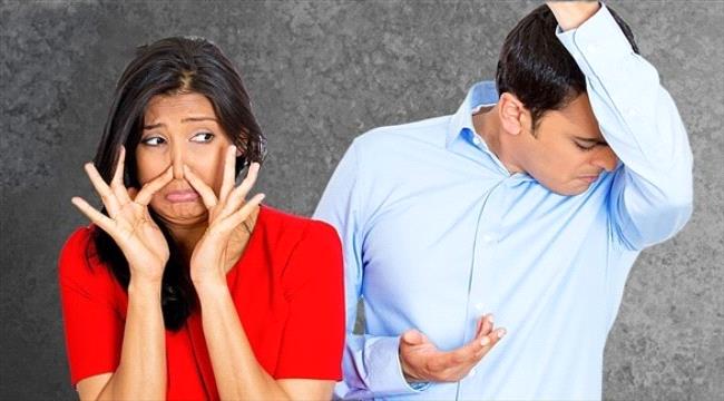 هكذا تحارب رائحة العرق الكريهة