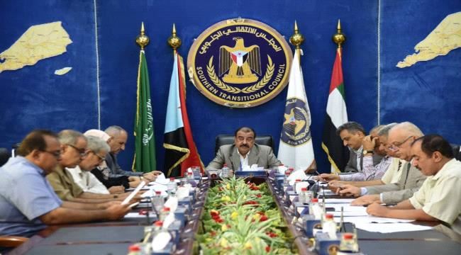 قيادي في الانتقالي : الأقاليم الستة دُفنت إلى الأبد