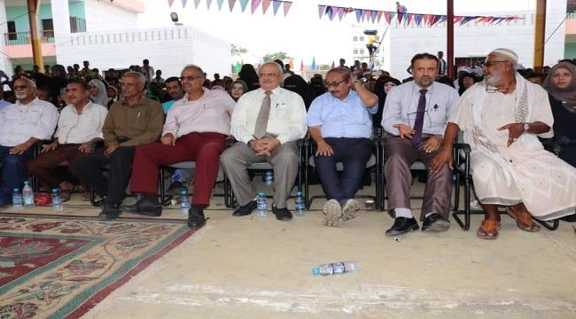 برعاية #المجلـس_الانتقالي_الجنوبي تحتفل مدارس الشيخ عثمان بالذكرى 52 بعيد الاستقلال الوطني 