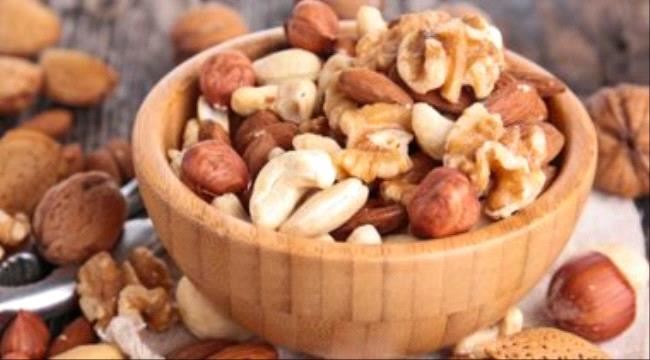 دراسة: تناول المكسرات قد يساهم فى الحد من زيادة الوزن