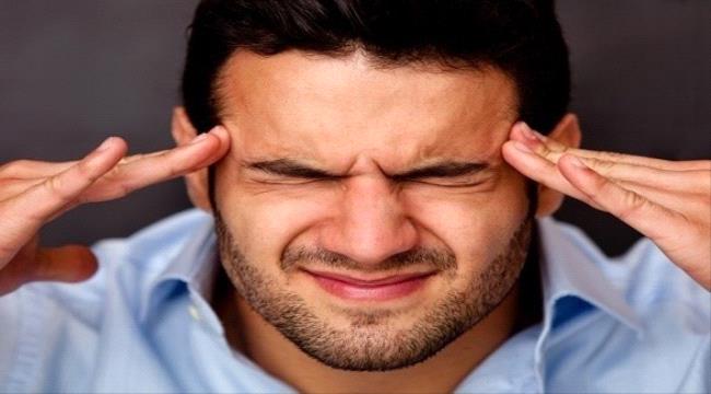 4 علاجات بديلة للتخفيف من آلام الصداع النصفي