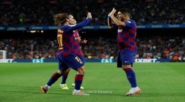 برشلونة يدفع بمثلث النار في موقعة غرناطة