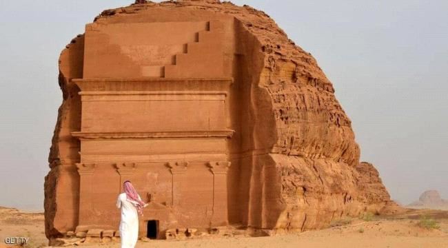 #السعـودية تفتح أبوابها أمام سياح العالم