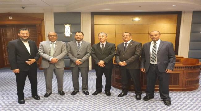 ما الذي يمنع قيادات الإنتقالي الجنوبي من العودة الى عدن ؟