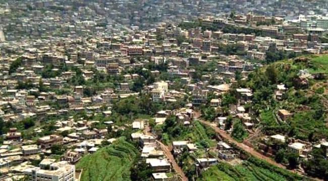 مقتل شخص بالخطأ برصاص شقيقه في حفل زفاف بالمخادر شمال إب 