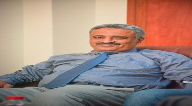 وكيل وزارة الأشغال العامة والطرق يعزي بوفاة اللواء الركن أحمد علي هادي   