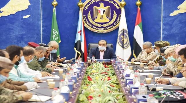 المجلس الإنتقالي يقر اغلاق جميع المنافذ للعاصمة عدن 