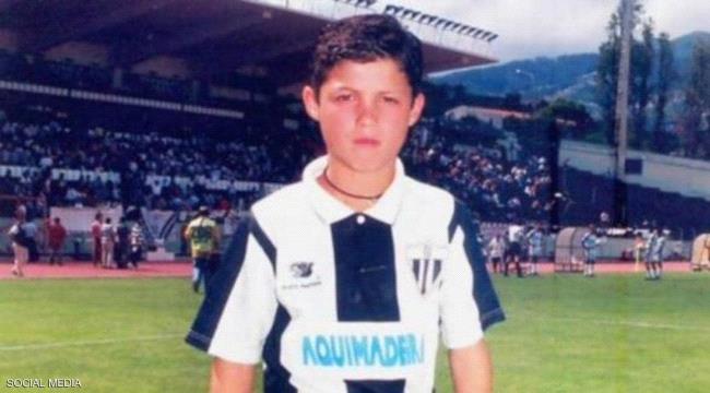 في سن 10 أعوام.. كم كان سعر رونالدو بأول "انتقال" في مسيرته؟