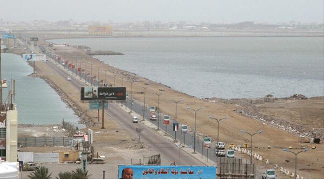 الحكومة تحذر مواطنيها والسلطات المحلية تفعل لجان الطوارئ