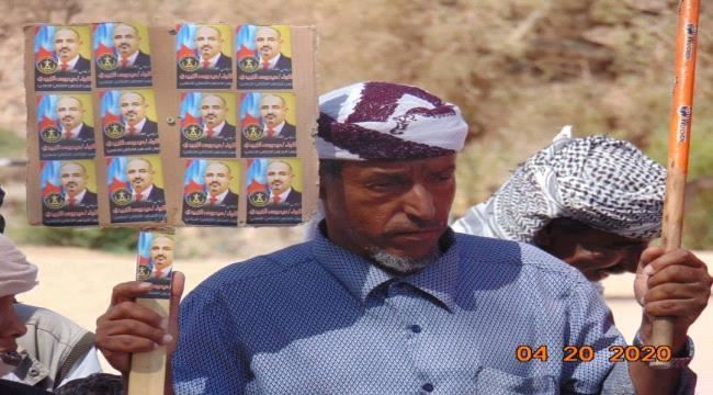 وسط حضور شعبي وجماهيري..انتقالي الصعيد يدشن اللجنة المجتمعية بالمركز(ك)بمنطقة خمار