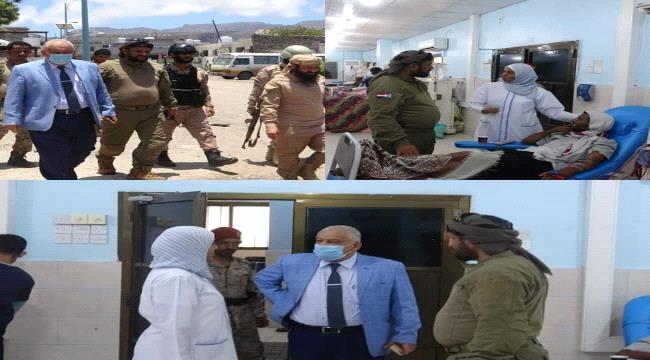 قيادتي الانتقالي والدعم والاسناد الجنوبية تزوران مستشفى الجمهورية ويطلعان على قسم الحجر الصحي 