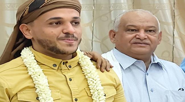 قيادة الحزام الأمني تهنئ عضو هيئة رئاسة المجلس الانتقالي بمناسبة زواج نجله
