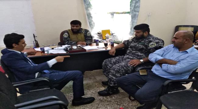 بن عفيف يستقبل مستشار وزير الإعلام ونائب مدير مكتب التجارة والصناعة بعدن