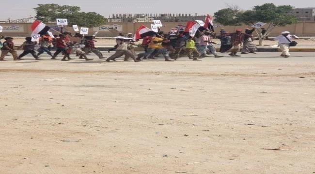 إعلامي يمني : شراء الذمم من اجل فعالية جريمة لاتقل عن استئجار مرتزقة لقتال غير مشروع