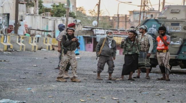 تعز..ميليشيات الحشد الإخوانية تغلق مكتب الصحة 