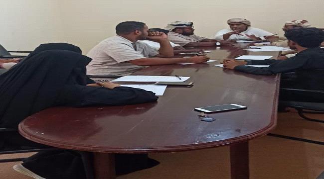 هيئة الإدارة التنفيذية لجمعية المعاقين حركيا محافظة المهرة تعقد اجتماعها الفصلي برئاسة رئيس الجمعية