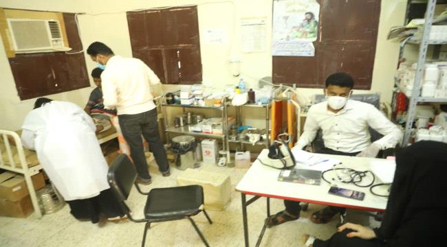 عيادات متنقلة بدعم إماراتي لتقديم الرعاية الطبية لسكان المناطق النائية بحضرموت
